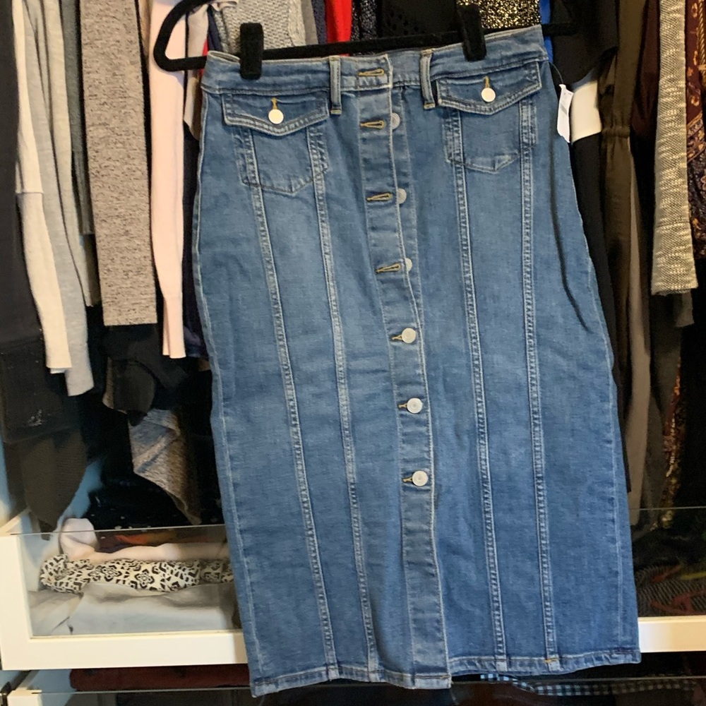 Gap denim pencil skirt 27r